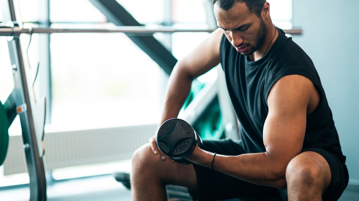45-Minute Dumbbell Workout Plan: Build Strength & Burn Fat Anywhere